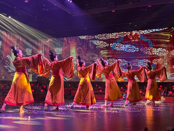 Yến tiệc cung đình Côn Minh