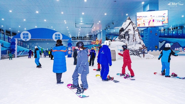 trượt tuyết mùa hè