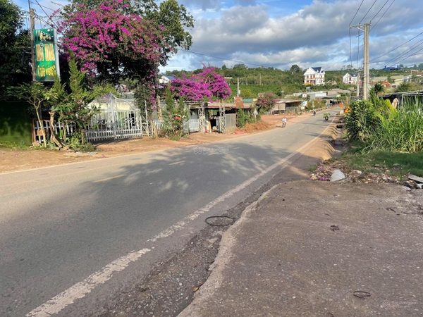 Đất Lâm Hà gần tỉnh lộ 725