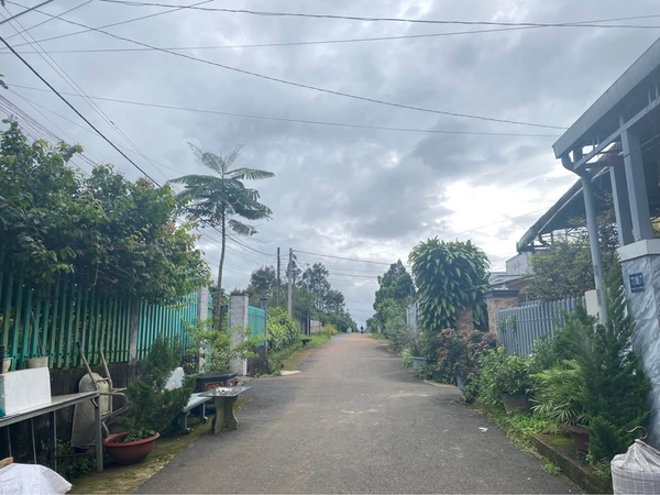 Bán nhà Bảo Lộc giá ngộp