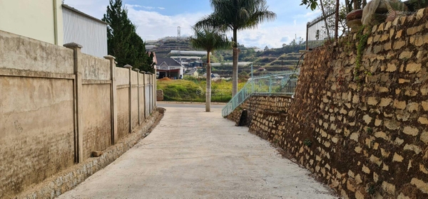 Mua đất vườn nền Lạc Dương tại Đưng Knớ