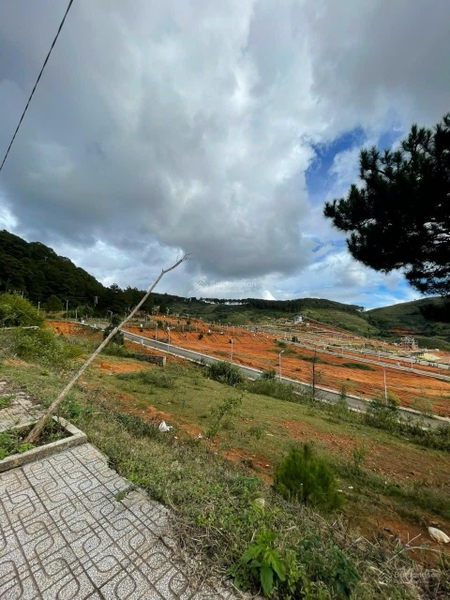 Mua bán đất Lạc Dương gần Hồ Xuân Hương