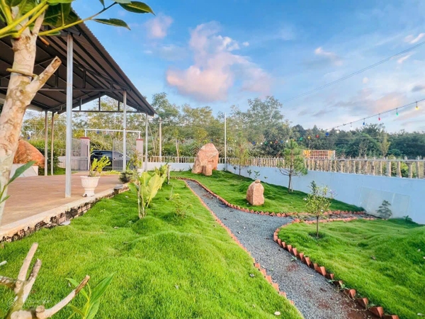 Bán nhà Lâm Hà có vườn