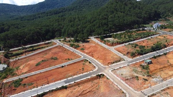 Mua bán đất Lạc Dương lô biệt thự