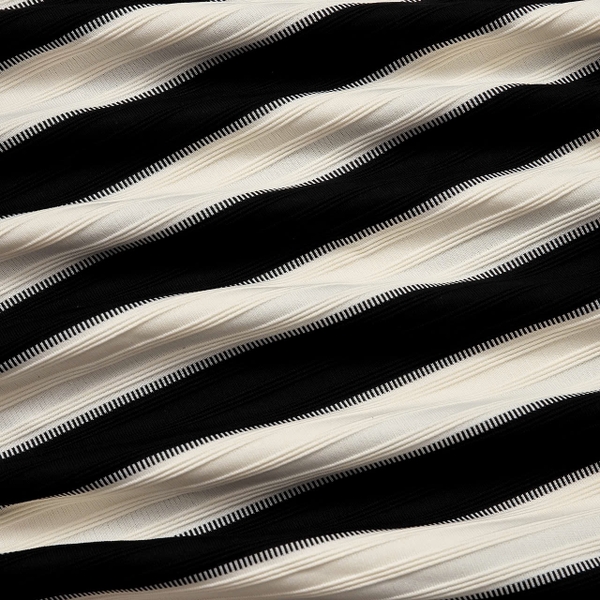 Áo Thun Weaved Stripes Form Fitted