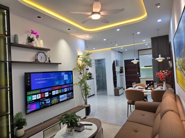 SKY GARDEN APARTMENT FOR RENT WITH 2 BEDROOMS 1WC | 65M2 | NICE FURNITURE