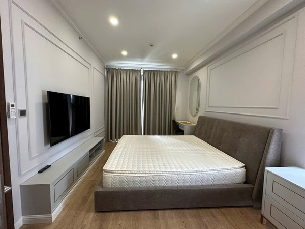 MIDTOWN PHU MY HUNG FOR RENT 137M2 3 BEDROOMS WITH RIVER VIEW