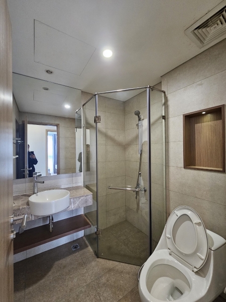 URBAN HILL PHU MY HUNG 77M2 2 BEDROOMS FOR RENT