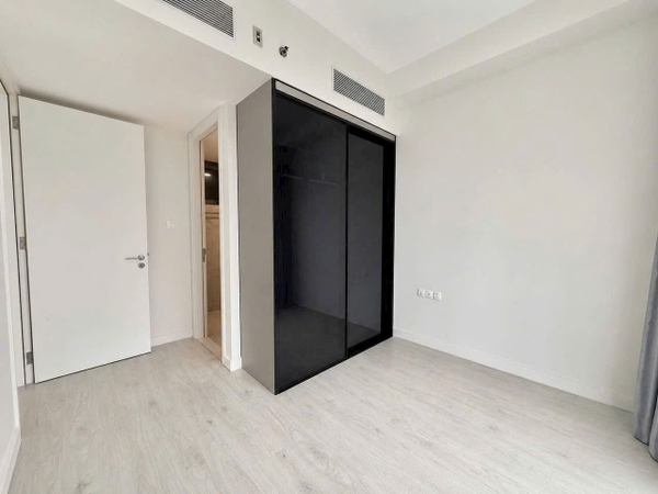 GATEWAY THAO DIEN APARTMENT WITH BASIC FURNITURE 4 BEDROOMS FOR RENT