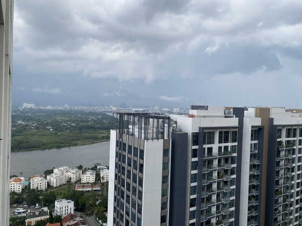 FOR SALE GATEWAY THAO DIEN APARTMENT 2 BEDROOMS 91M2 SPA UNIT