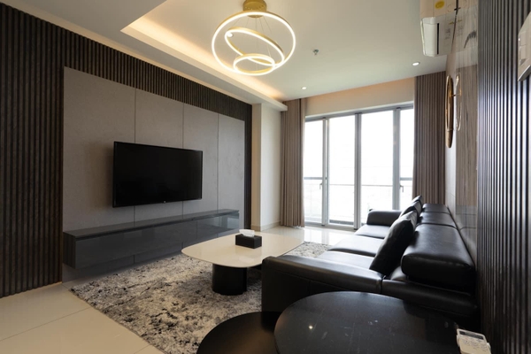 DISTRICT 7 SCENIC VALLEY 3 BEDROOMS FULL OPTION FOR RENT 133M2
