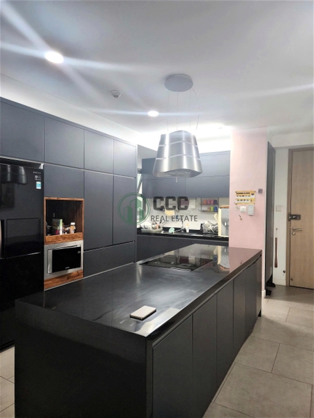 🏙 RIVIERA POINT – SPACIOUS 3BR APARTMENT 148M² | FULLY FURNISHED – BEST PRICE IN DISTRICT 7 🏙  📍 Location: Riviera Point,