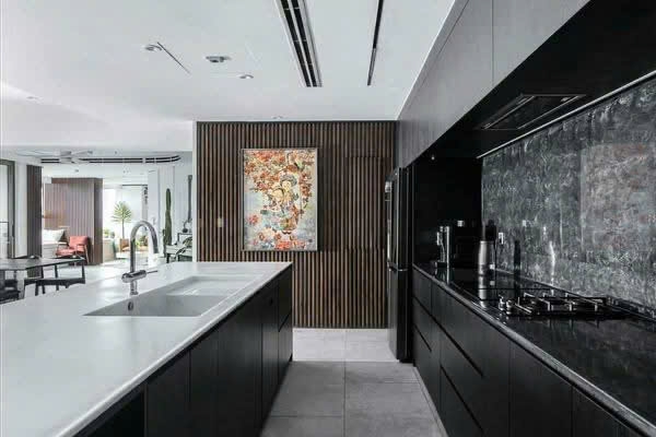 MIDTOWN APARTMENT THE PEAK | BIG UNIT FOR RENT | 253M2 | FULLY FURNISHED