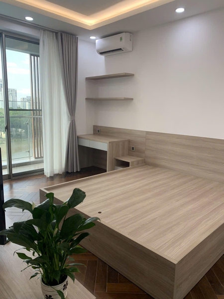 🌸 MIDTOWN M5 – RARE CORNER UNIT WITH RIVER  PARK VIEW | FULLY FURNISHED 🌸