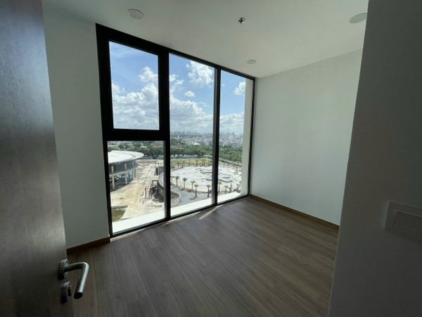 DISTRICT 7 ECOGREEN SAIGON 2 BEDROOMS FOR SALE 70M2 FULL FURNITURE
