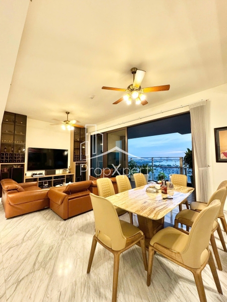 DISTRICT 2 DEFINE LUXURY APARTMENT WITH 3 BEDROOMS WITH GARDEN FOR RENT