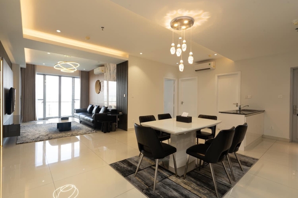 DISTRICT 7 SCENIC VALLEY 3 BEDROOMS FULL OPTION FOR RENT 133M2