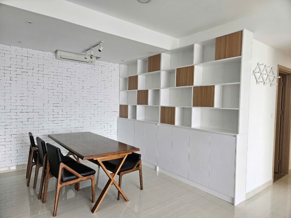 DISTRICT 7 RIVERPARK PREMIER 3 BEDROOM FOR RENT