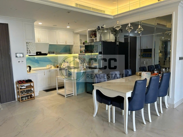 MIDTOWN 3 BEDROOMS FULL HIGH-CLASS FURNITURE FOR SELL
