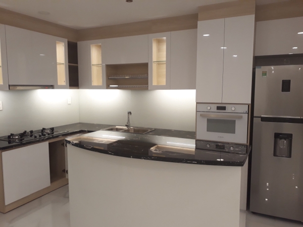 DISTRICT 7 SCENIC VALLEY APARTMENT 3 BEDROOMS FOR RENT