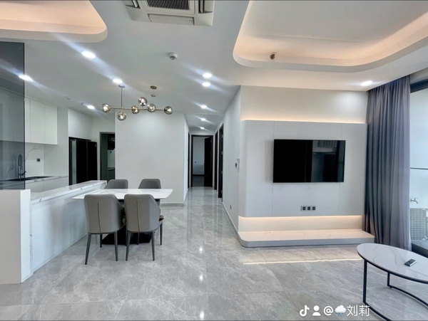 DISTRICT 7 MIDTOWN NEAR INTERNAIONAL SCHOOL FOR RENT 3 BEDROOMS