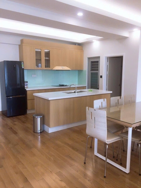 DISTRICT 7 SCENIC VALLEY 3 BEDROOMS FULL OPTION FOR RENT