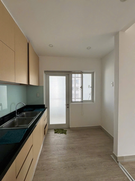RIVERSIDE RESIDENCE APARTMENT 2 BEDROOMS NO FURNISHED FOR RENT