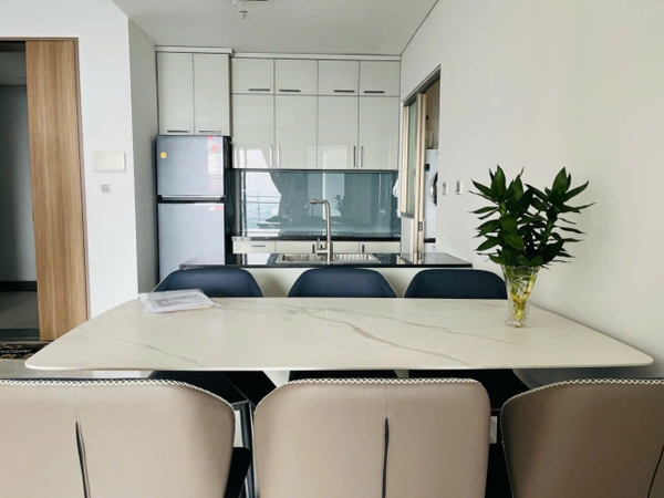 MIDTOWN M8 THE PEAK 2 BEDROOMS FOR RENT WITH FULL FURNISHED