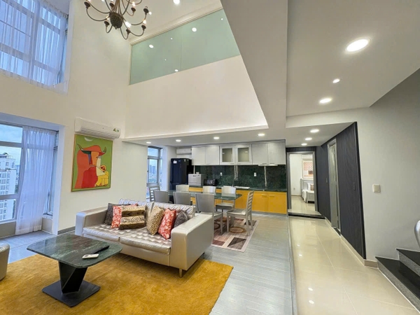 PENTHOUSE SKY GARDEN 2 PHU MY HUNG FOR RENT WITH 5 BEDROOMS | FULLY FURNISHED