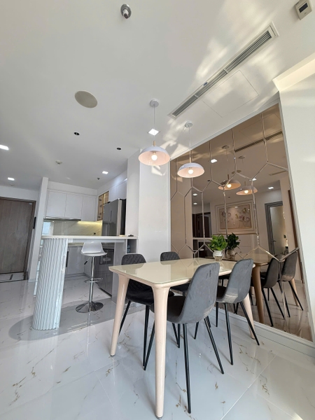 BINH THANH DISTRICT VINHOMES CENTRAL PARK WITH 2 BEDROOMS FOR SALE | 76M2 | NICE VIEW