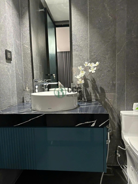 🏡 RIVIERA POINT – APARTMENT FOR SALE · 125m² · 3BR · FULLY FURNISHED · VND 10 BILLION (ALL TAXES & FEES INCLUDED)