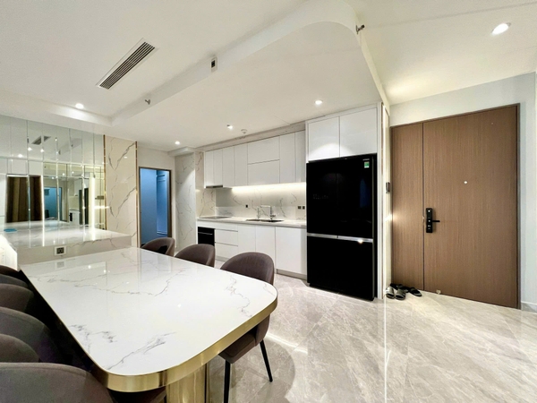 🌇 For Rent: High-Floor 3-Bedroom Apartment with Stunning View – Midtown The Peak, District 7