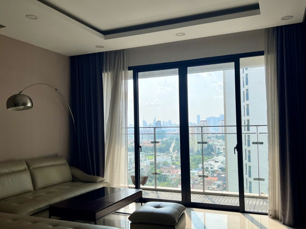 DISTRICT 2 ESTELLA HEIGHTS 3 BEDROOMS NICE HOUSE FOR RENT