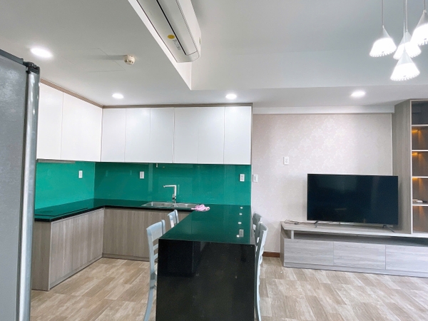 SAIGON SOUTH 3 BEDROOMS FULL FURNITURE WITH HIGH FLOORS FOR RENT