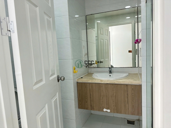 FULL OPTIONS FOR RENT- PHU MY HUNG GREEN VALLEY