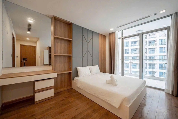 BINH THANH DISTRICT | VINHOMES CENTRAL PARK APARTMENT WITH 3 BEDROOMS FOR RENT | 114M2 FULLY FURNISHED