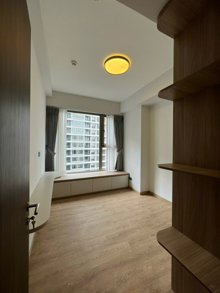 PHU MY HUNG MIDTOWN M8 2 BEDROOMS FOR RENT