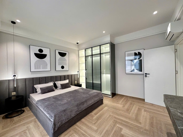 DISTRICT 7 RIVERSIDE RESIDENCE 3 BEDROOMS FOR RENT