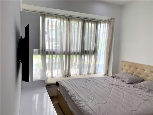 PHU MY HUNG SCENIC VALLEY 2 BEDROOMS FULL OPTIONS FOR RENT