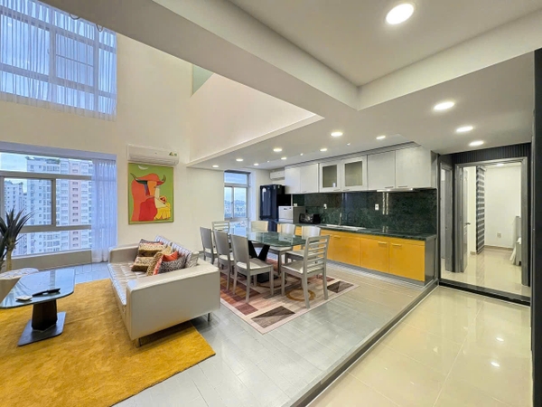 PENTHOUSE SKY GARDEN 2 PHU MY HUNG FOR RENT WITH 5 BEDROOMS | FULLY FURNISHED
