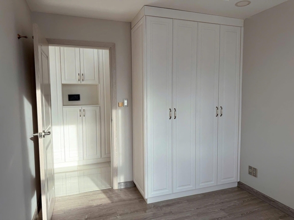 FOR SALE SCENIC VALLEY 2 PHU MY HUNG APARTMENT 2 BEDROOM 75M2
