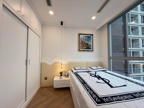 LUXURY 2-BEDROOM APARTMENT FOR RENT AT VINHOMES CENTRAL PARK – PANORAMIC CITY VIEW
