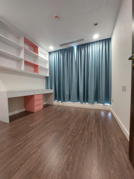 Sunshine City – 3BR • 102sqm • Fully Furnished