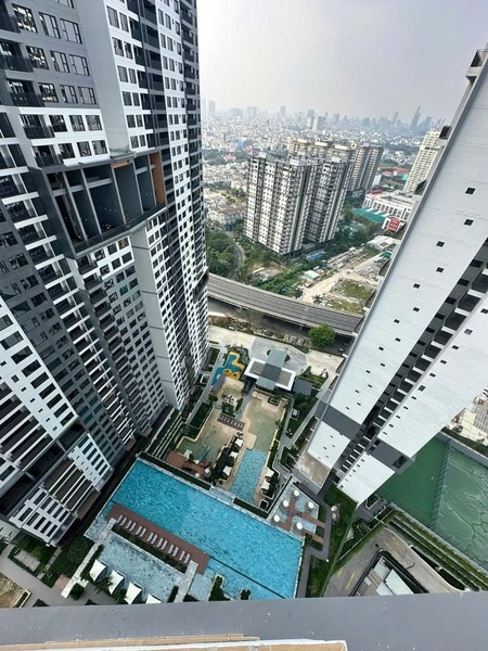 FOR RENT APARTMENT THE INFINITY – RIVIERA POINT 3 BEDROOM 121M2 BASIC FURNITURE