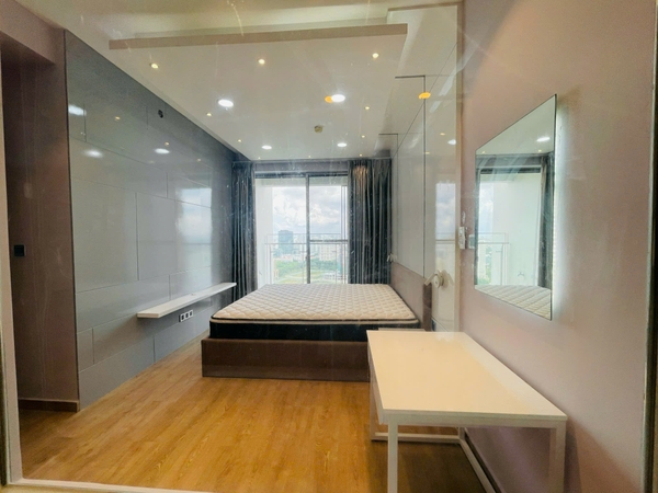 THE SIGNATURE MIDTOWN M7 3 BEDROOMS WITH RIVER VIEW FOR RENT