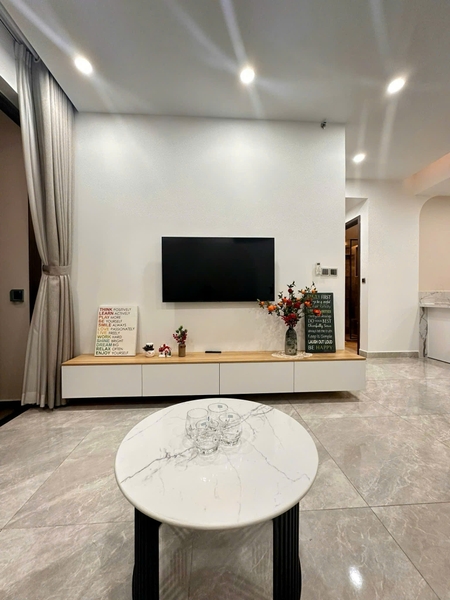 MIDTOWN APARTMENT FOR RENT 2 BEDROOMS FULL FURNISH