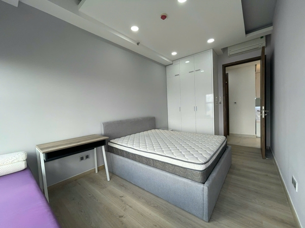 THE SIGNATURE MIDTOWN M7 3 BEDROOMS WITH RIVER VIEW FOR RENT