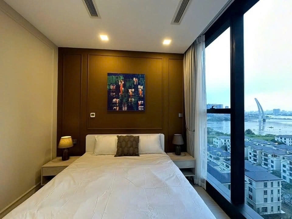 VINHOMES GOLDEN RIVER AT DISTRICT 1 FOR RENT | 67M2 | 2 BEDROOMS | PINK BOOK
