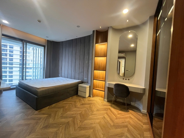 MIDTOWN APARTMENT WITH 3 BEDROOMS FOR RENT | 126M2 | THE PEAK