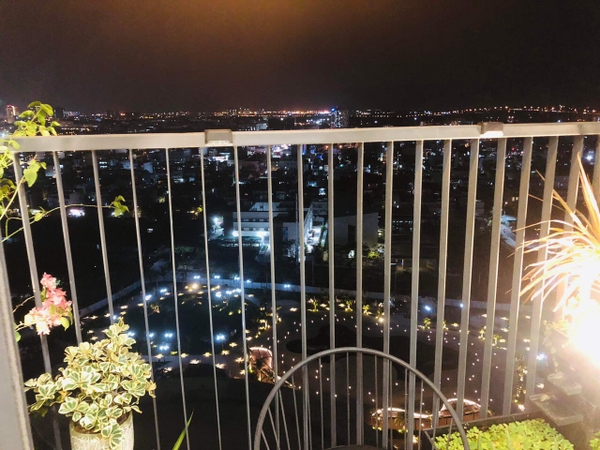 ECOGREEN SAIGON 2 BEDROOMS FULL FURNITURE FOR SELL